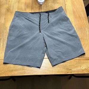 O’Neill Men’s Hybrid Shorts